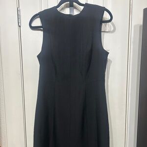 Banana Republic black sleeveless dress - timeless and in gerat condition